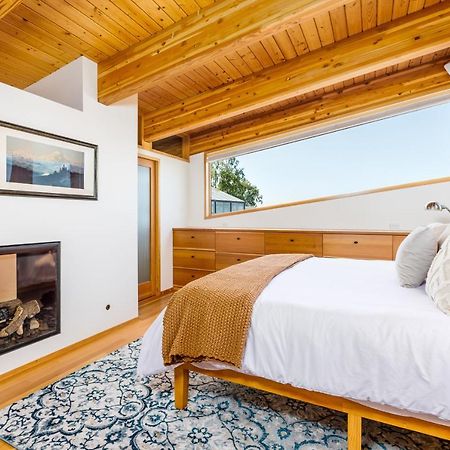 Downtown Oceanview Luxury Home アンカレッジ エクステリア 写真
